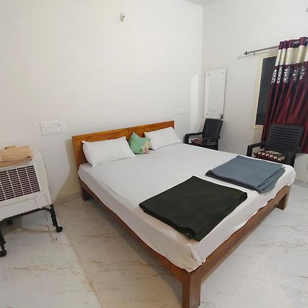 Backpiper Stay Hampi Esterno foto
